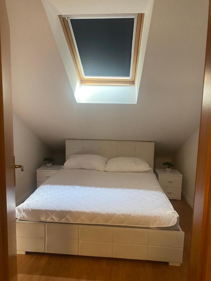 Top Floor Apartment With Sea View Kaštela 외부 사진
